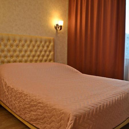 Apartlux 3 Chernihiv Exterior photo