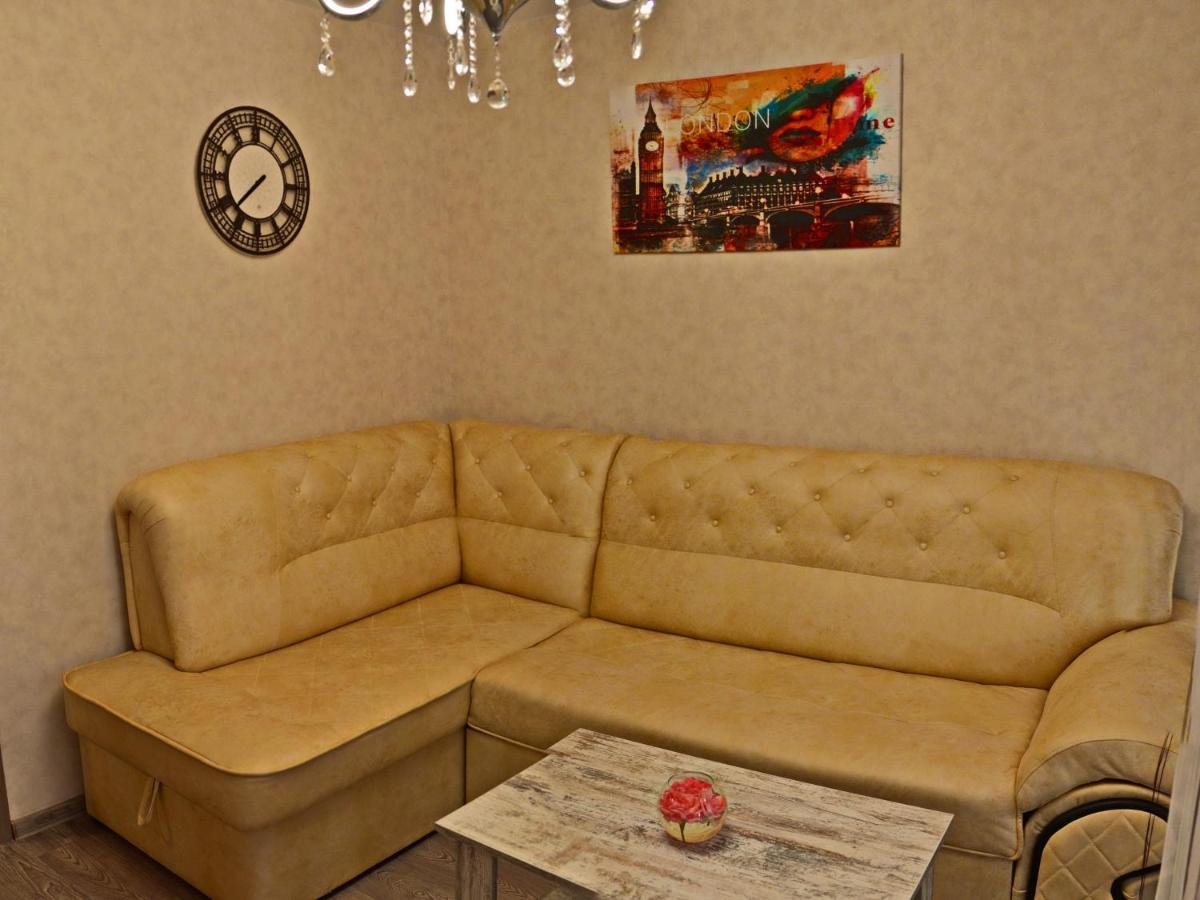 Apartlux 3 Chernihiv Exterior photo